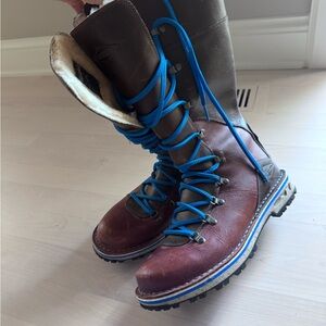 Merrell Waitsfield Cream and Blue Boots
